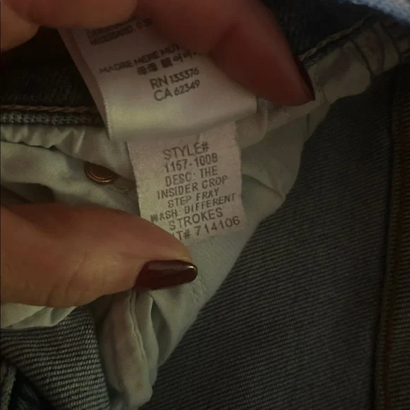 MOTHER Denim with Frayed Hem - Picture 6 of 6